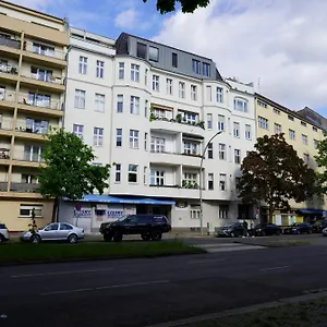 Ambert 3*, Berlin Németország